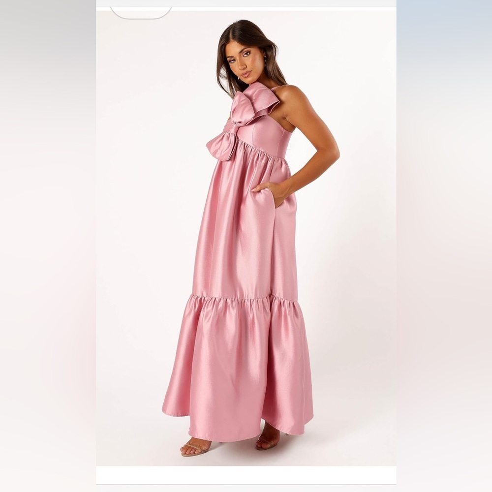Petal & Pup Bow Dress
Pink Sz. XS